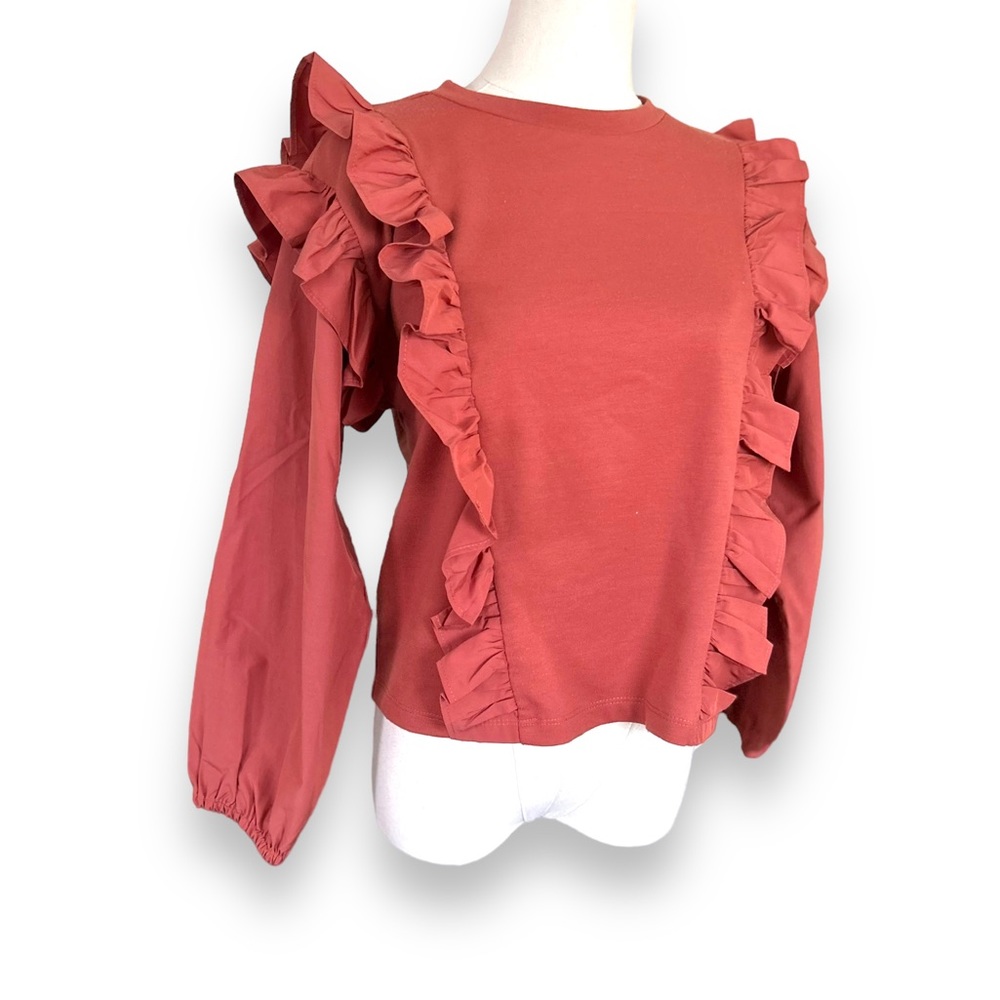 Ruffle Top